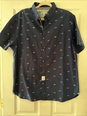 Denim & Flower Navy Short-Sleeve Button-Down Shirt with Multicolor Sneaker Motif
